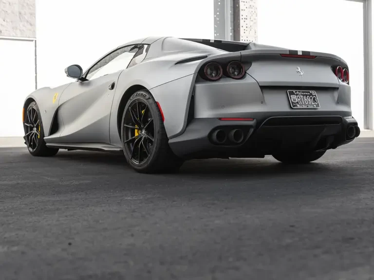 2022 Ferrari 812 GTS - Image 11 of 31