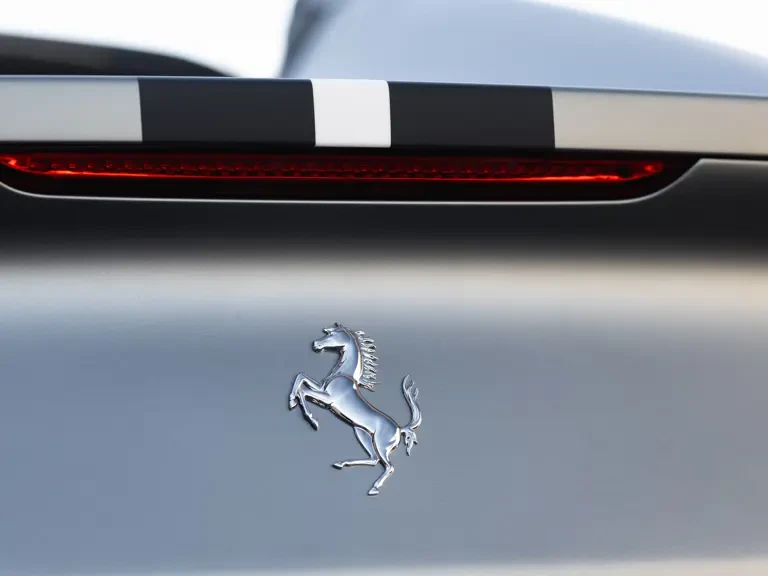 2022 Ferrari 812 GTS - Image 25 of 31