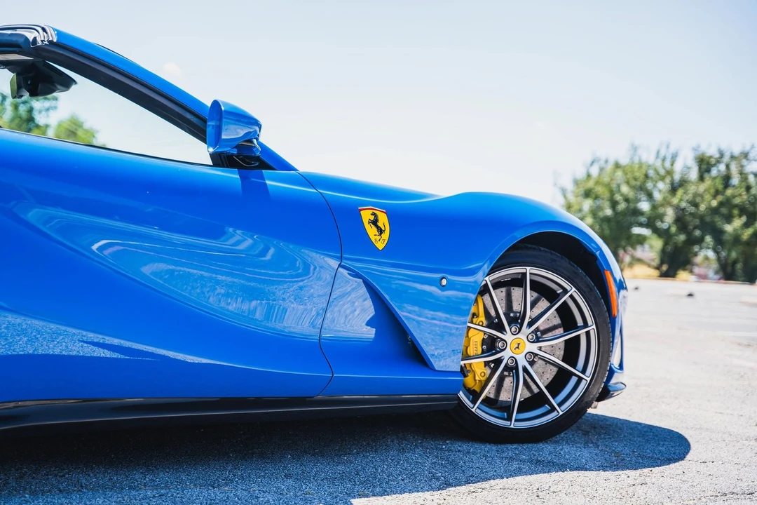2022 Ferrari 812 GTS - Image 31 of 31