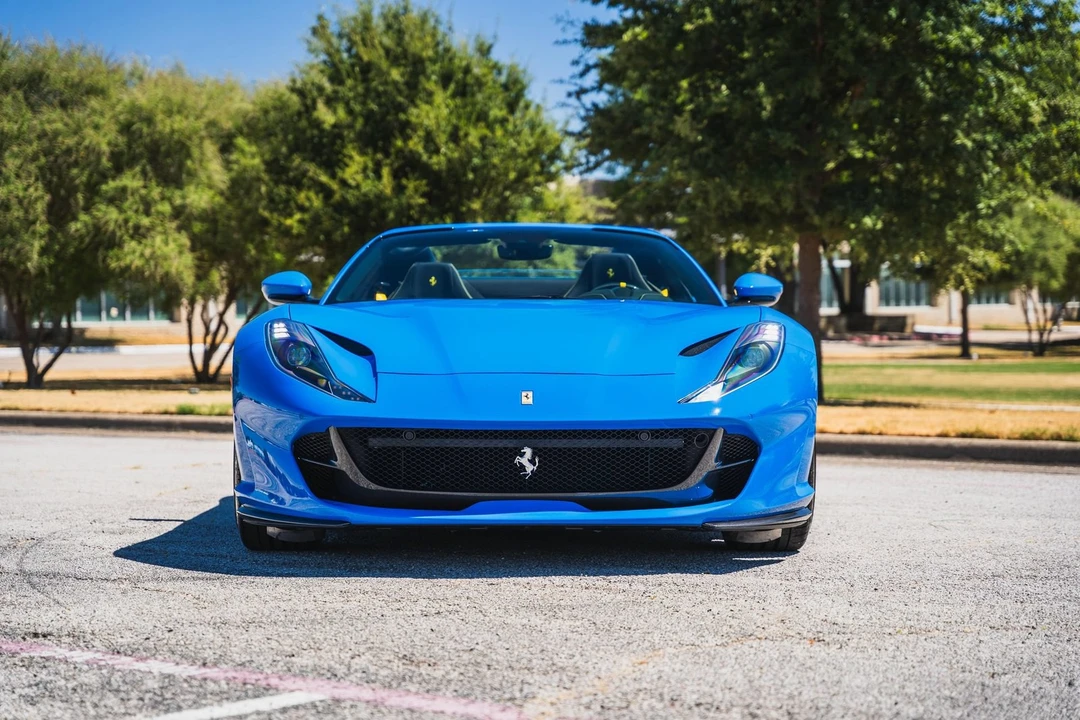 2022 Ferrari 812 GTS - Image 6 of 31
