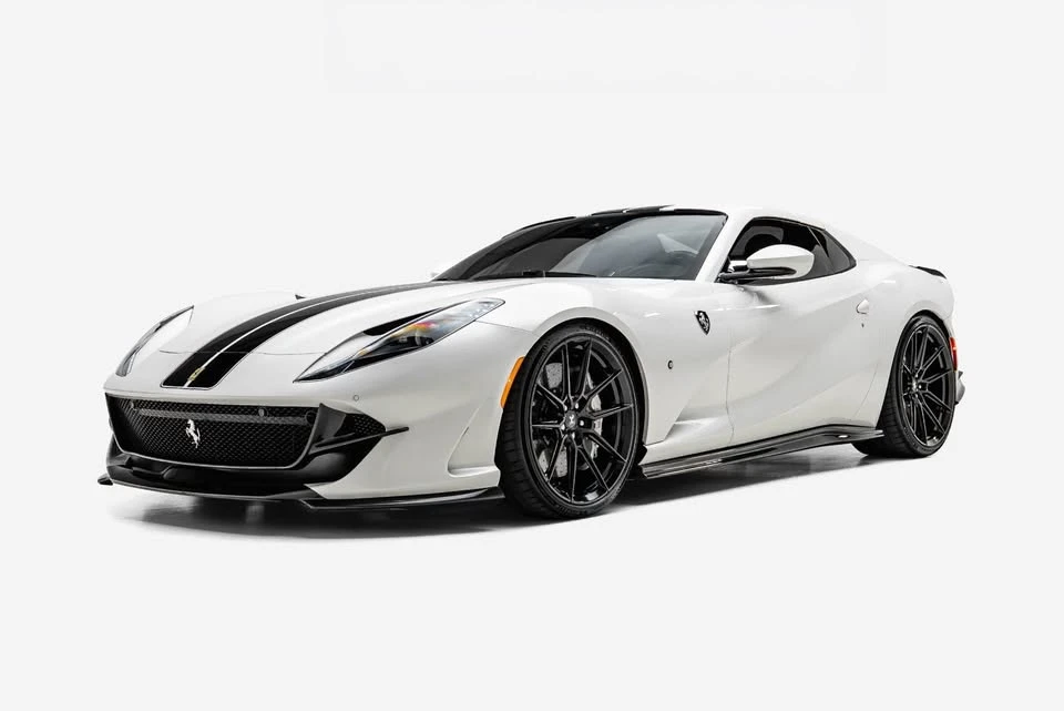 2022 Ferrari 812 GTS - Image 4 of 20