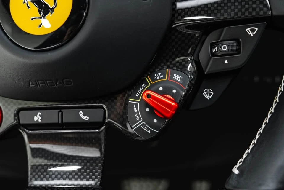 2022 Ferrari 812 GTS - Image 16 of 20