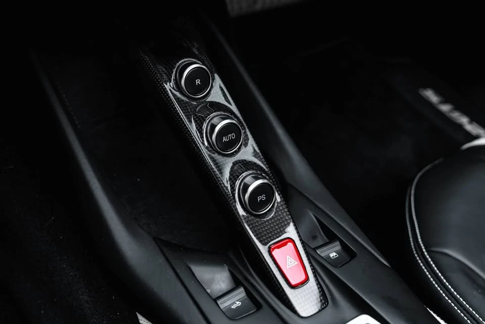 2022 Ferrari 812 GTS - Image 17 of 20