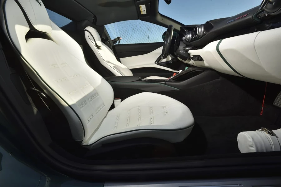 2022 Ferrari 812 GTS - Image 24 of 31