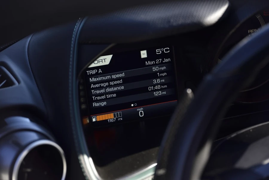 2022 Ferrari 812 GTS - Image 25 of 31