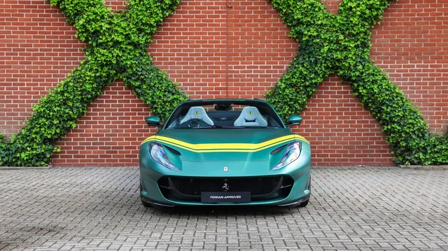2022 Ferrari 812 GTS