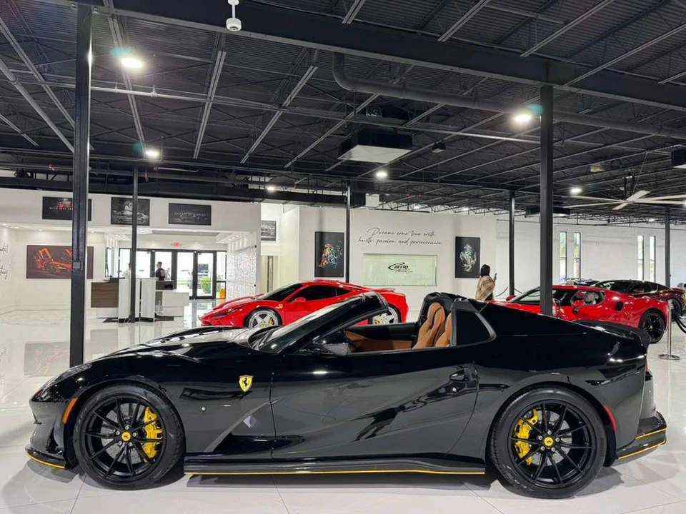 2022 Ferrari 812 GTS - Image 4 of 12