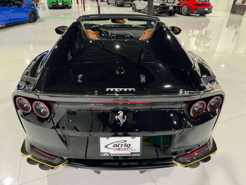 2022 Ferrari 812 GTS - Image 6 of 21