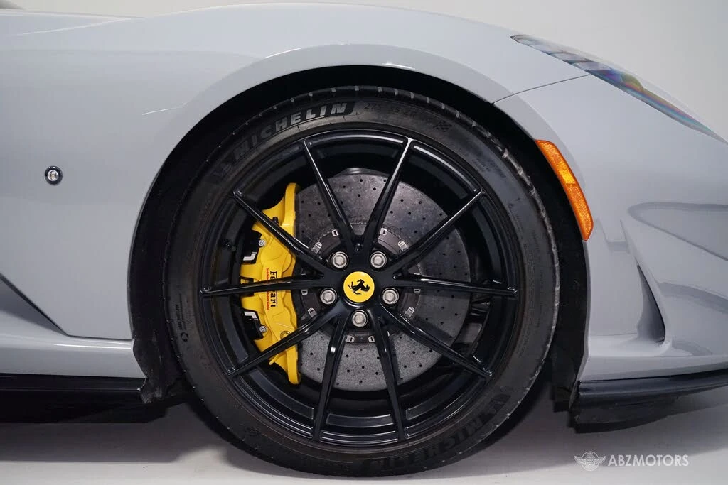 2022 Ferrari 812 GTS - Image 10 of 31