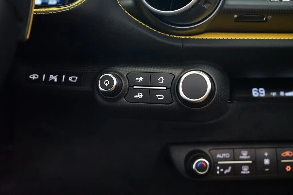 2022 Ferrari 812 GTS - Image 26 of 31