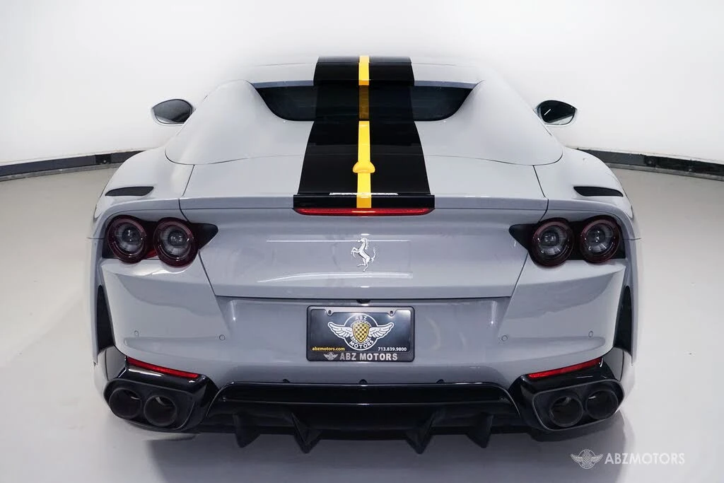 2022 Ferrari 812 GTS - Image 8 of 31