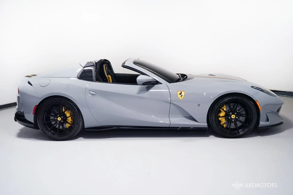 2022 Ferrari 812 GTS - Image 4 of 31