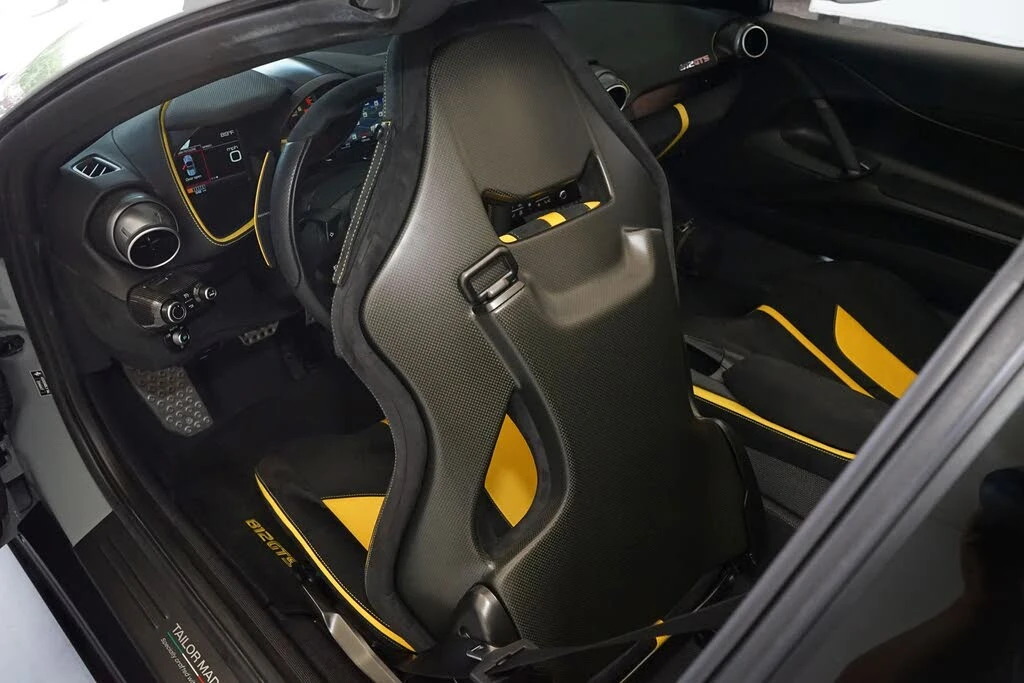 2022 Ferrari 812 GTS - Image 30 of 31