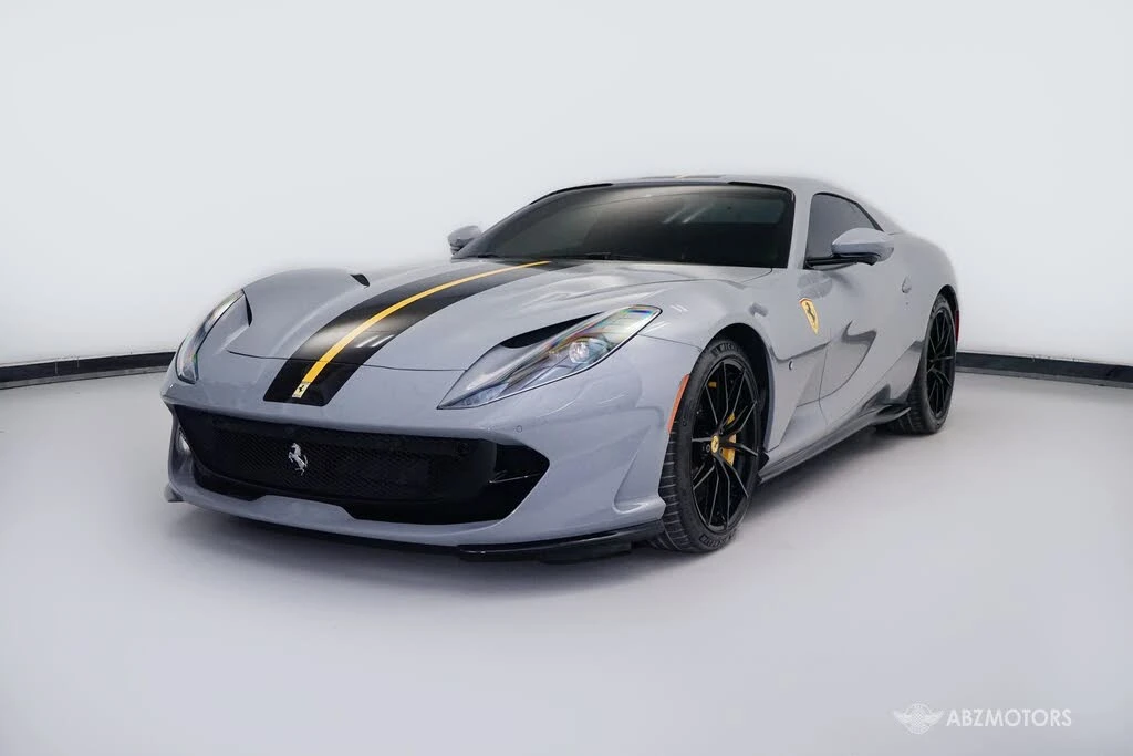 2022 Ferrari 812 GTS - Image 2 of 31