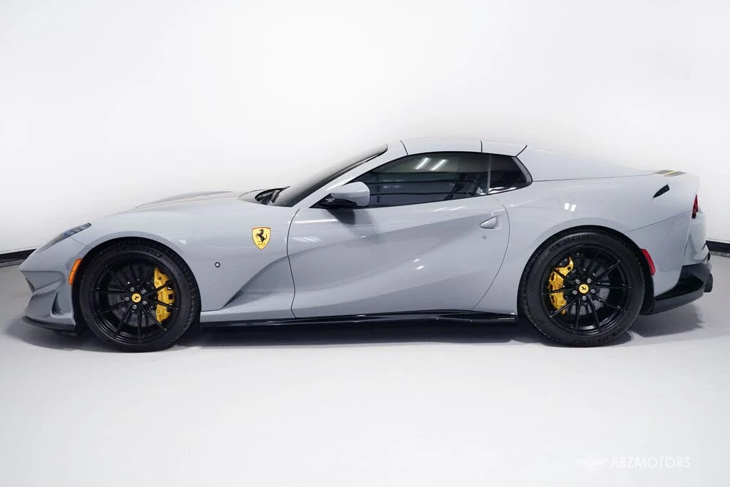 2022 Ferrari 812 GTS - Image 5 of 31