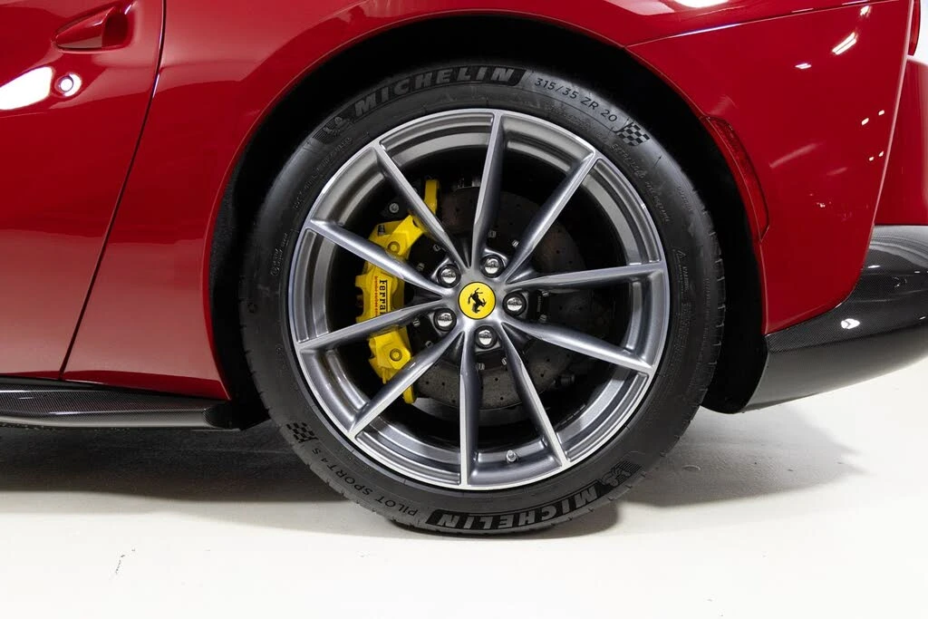 2022 Ferrari 812 GTS - Image 15 of 31