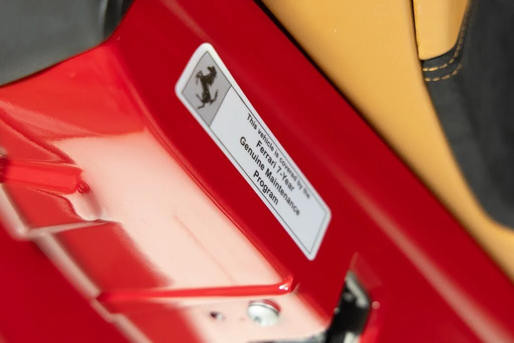2022 Ferrari 812 GTS - Image 27 of 31