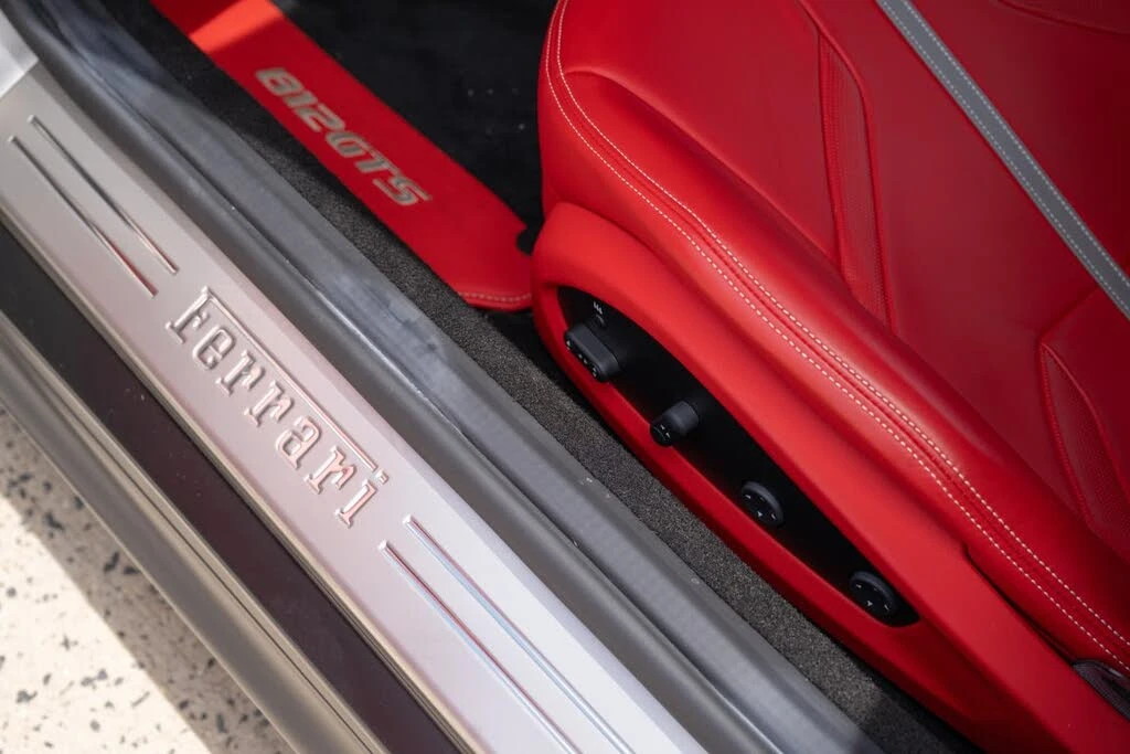 2022 Ferrari 812 GTS - Image 29 of 31