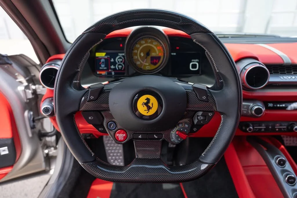 2022 Ferrari 812 GTS - Image 30 of 31