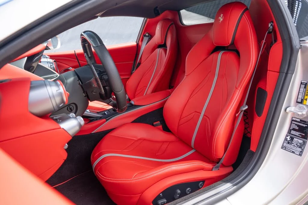 2022 Ferrari 812 GTS - Image 28 of 31