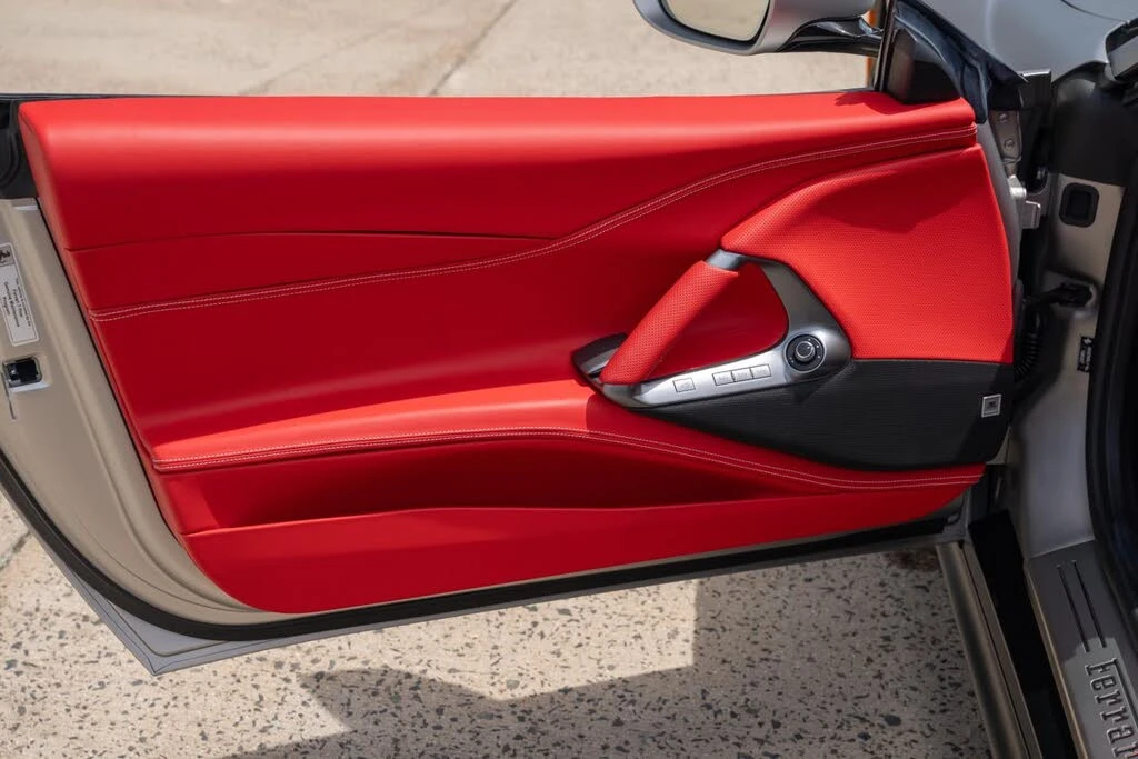 2022 Ferrari 812 GTS - Image 24 of 31