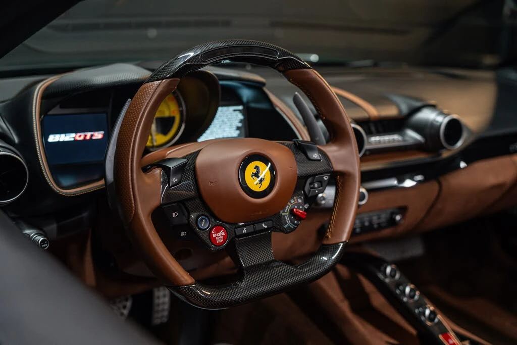 2022 Ferrari 812 GTS - Image 7 of 24