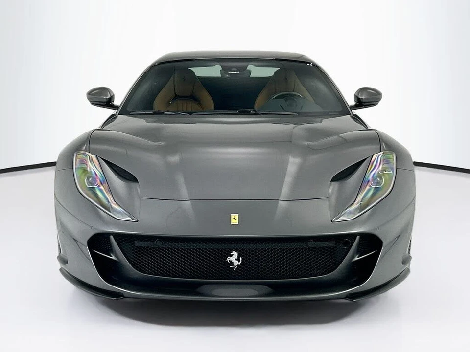 2022 Ferrari 812 GTS - Image 10 of 31