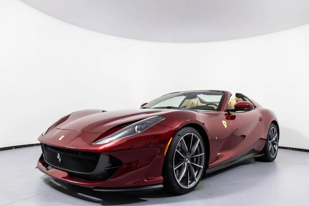 2022 Ferrari 812 GTS - Image 29 of 31