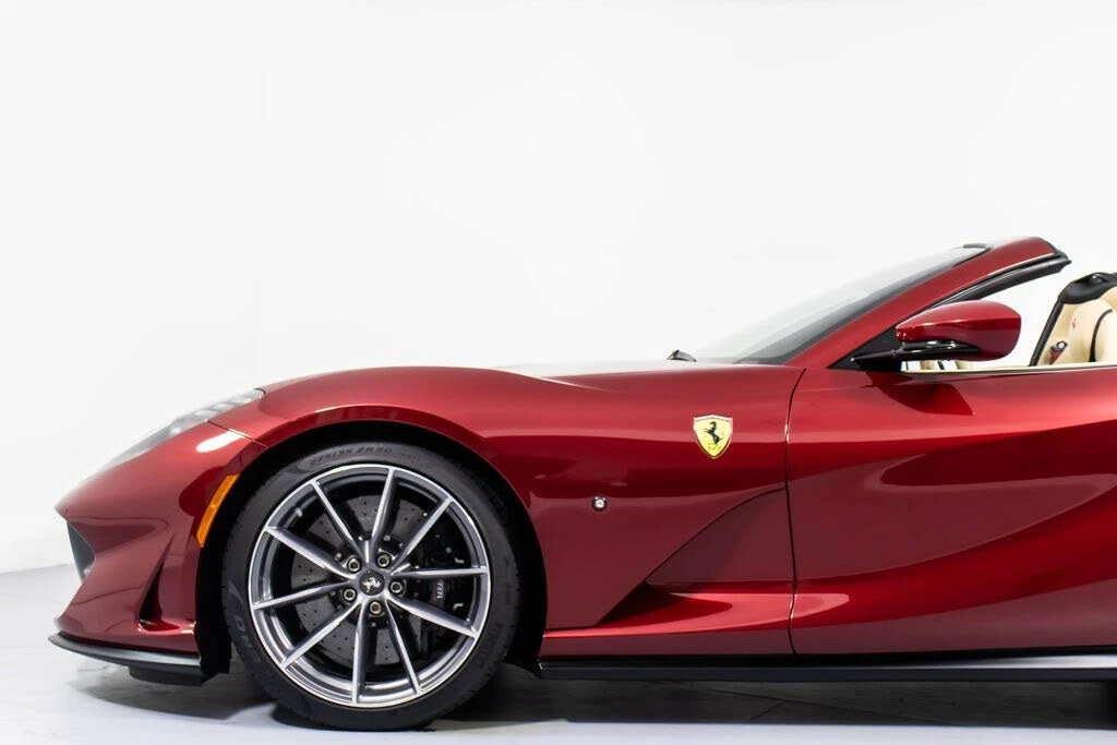 2022 Ferrari 812 GTS - Image 28 of 31