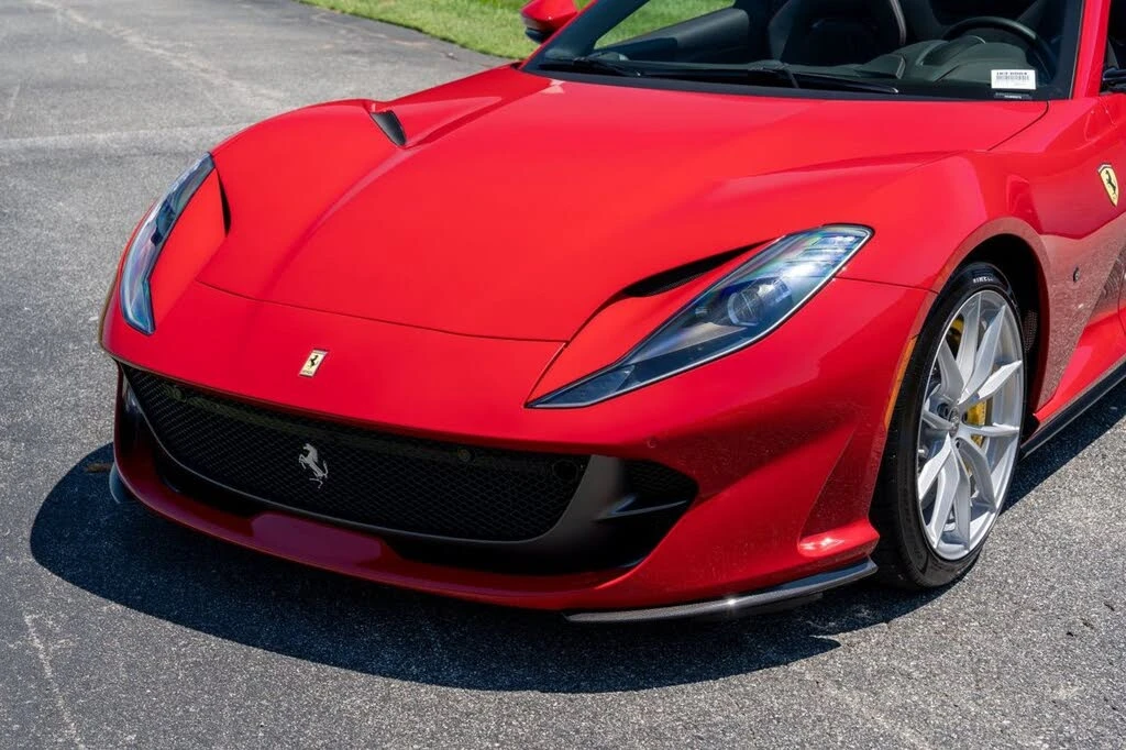 2022 Ferrari 812 GTS - Image 26 of 31