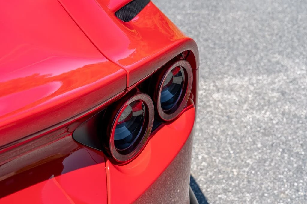 2022 Ferrari 812 GTS - Image 17 of 31