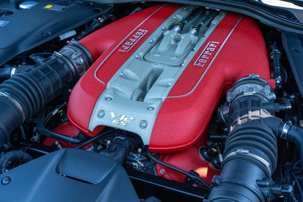 2022 Ferrari 812 GTS - Image 24 of 31