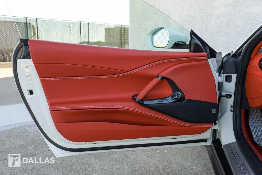 2022 Ferrari 812 GTS - Image 19 of 31