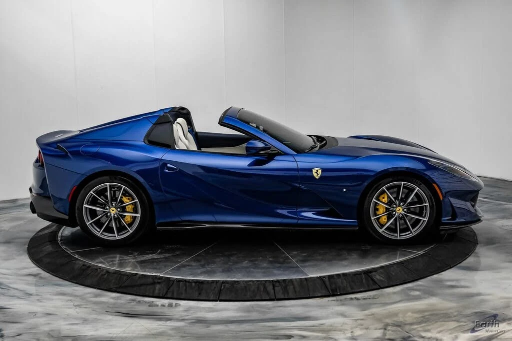 2022 Ferrari 812 GTS - Image 26 of 31