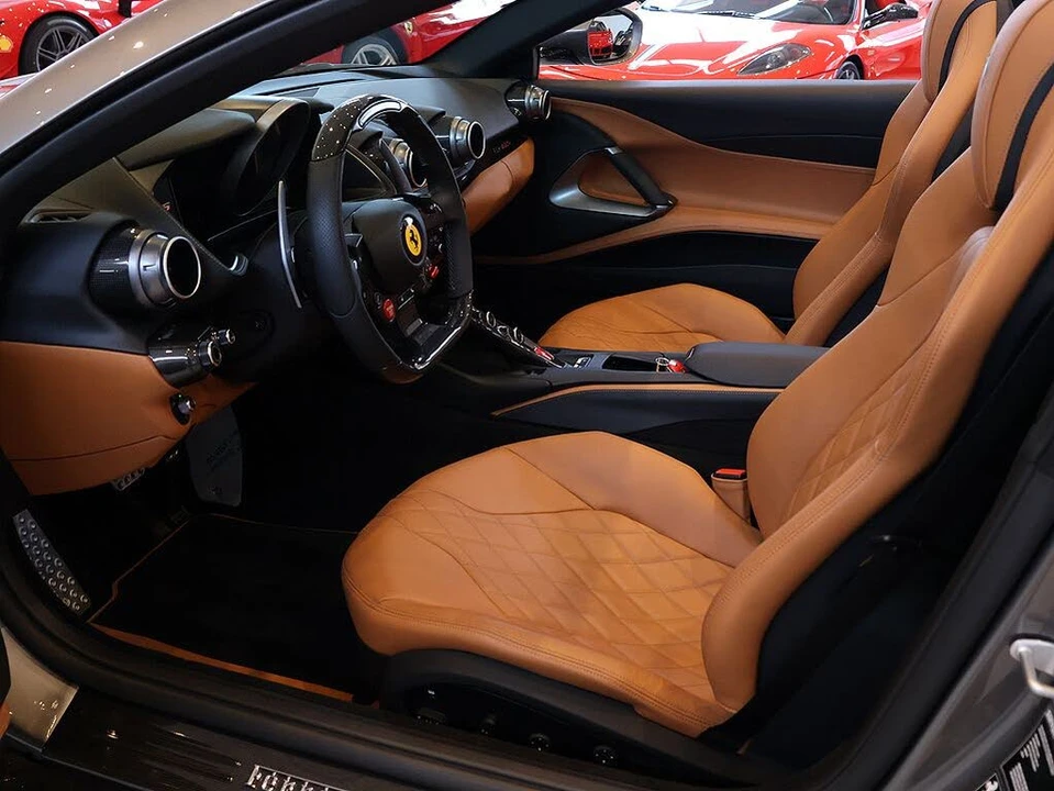 2022 Ferrari 812 GTS - Image 4 of 31