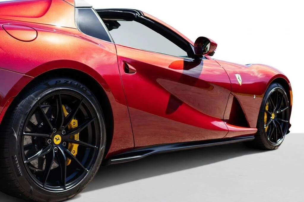2022 Ferrari 812 GTS - Image 19 of 31