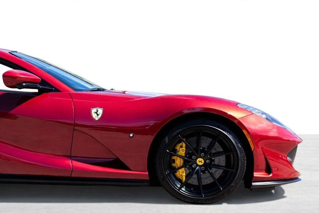 2022 Ferrari 812 GTS - Image 16 of 31