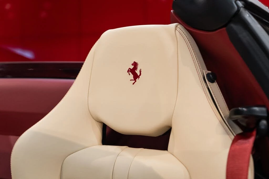 2022 Ferrari 812 GTS - Image 6 of 31