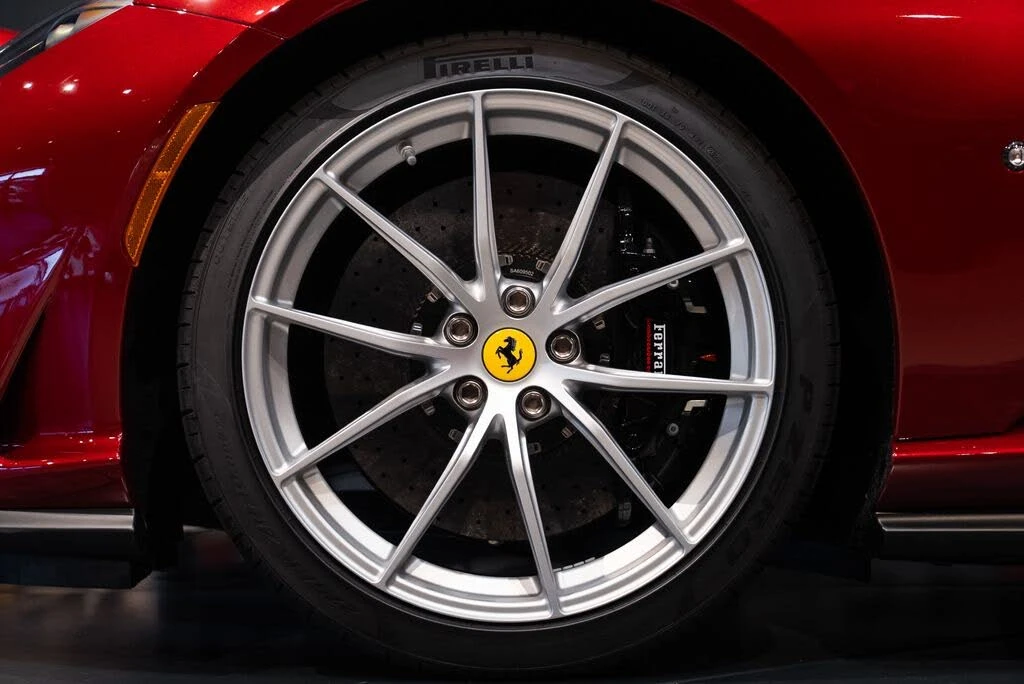 2022 Ferrari 812 GTS - Image 12 of 31