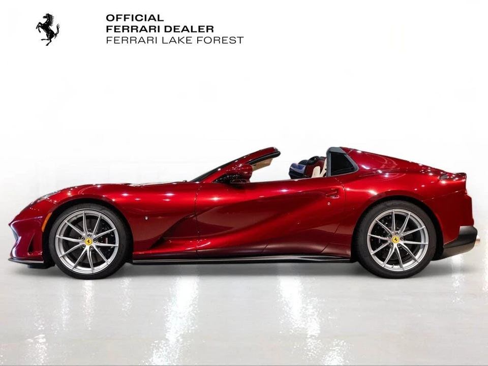 2022 Ferrari 812 GTS - Image 3 of 31
