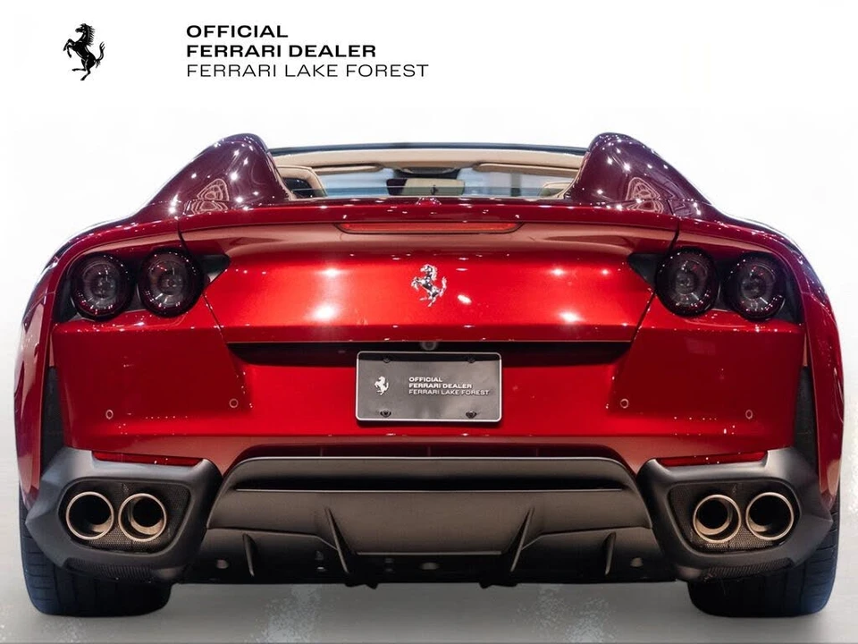 2022 Ferrari 812 GTS - Image 11 of 31