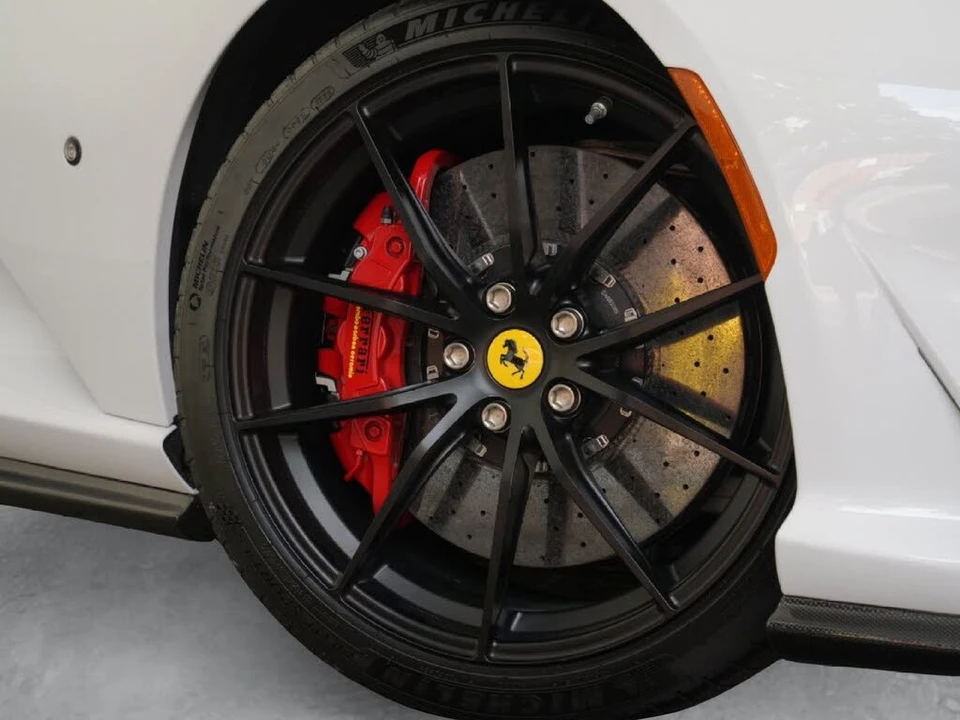 2022 Ferrari 812 GTS - Image 3 of 31