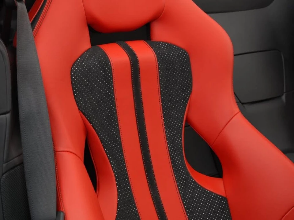 2022 Ferrari 812 GTS - Image 21 of 31