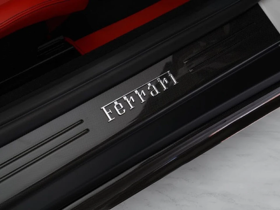2022 Ferrari 812 GTS - Image 24 of 31