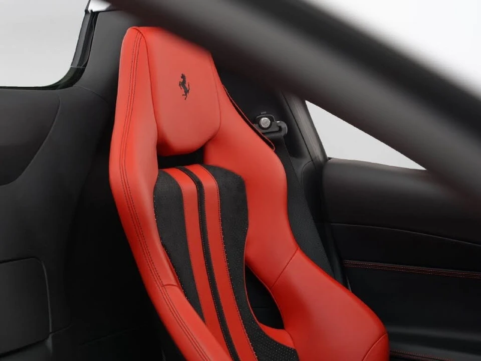 2022 Ferrari 812 GTS - Image 22 of 31