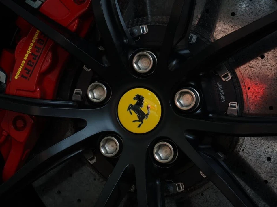 2022 Ferrari 812 GTS - Image 4 of 31