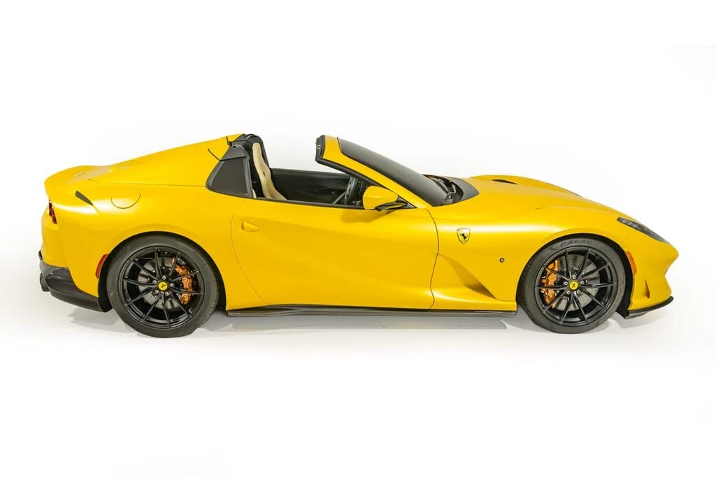 2022 Ferrari 812 GTS - Image 20 of 31