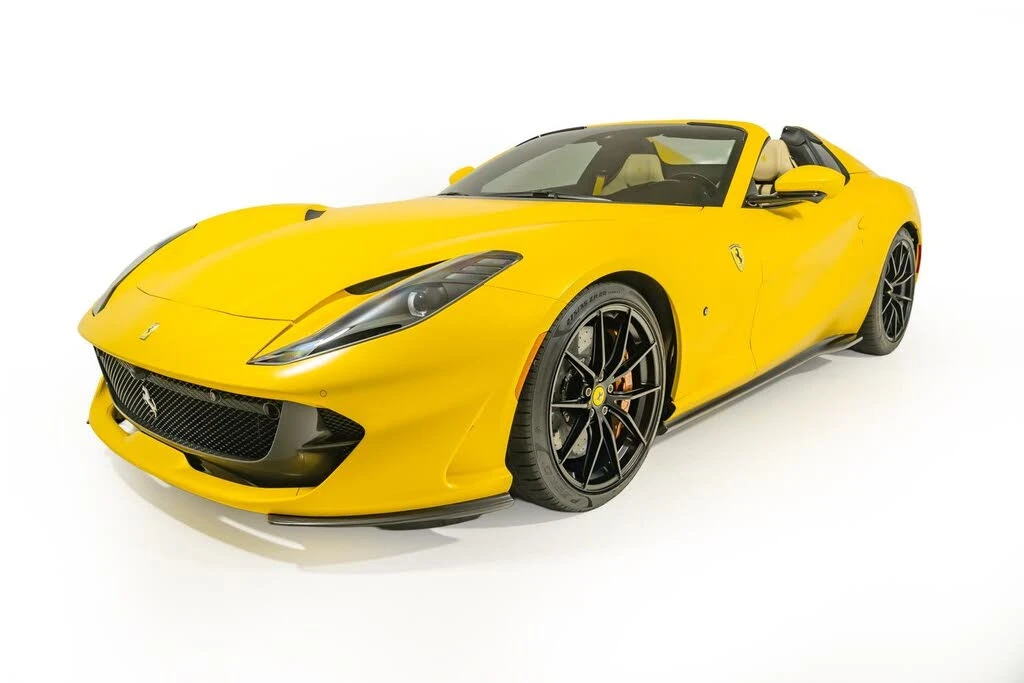 2022 Ferrari 812 GTS - Image 14 of 31