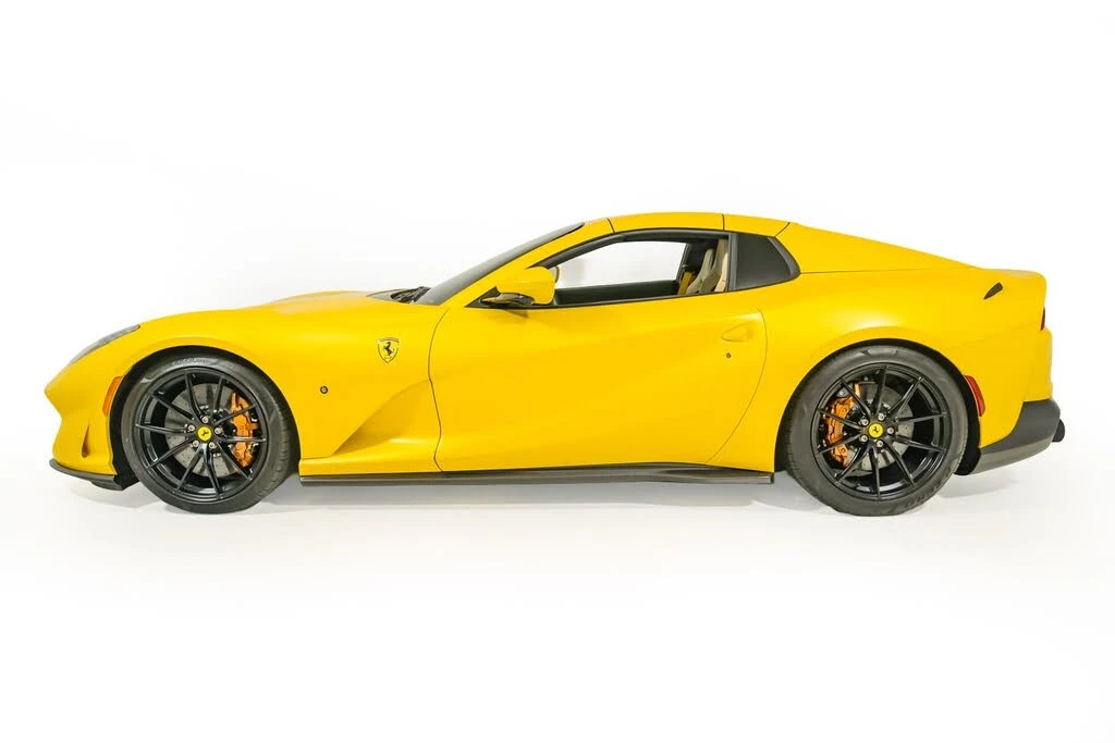 2022 Ferrari 812 GTS - Image 3 of 31