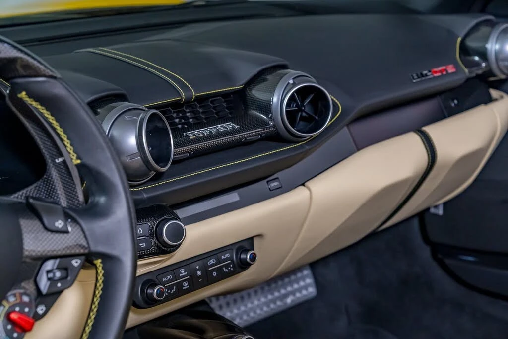 2022 Ferrari 812 GTS - Image 30 of 31